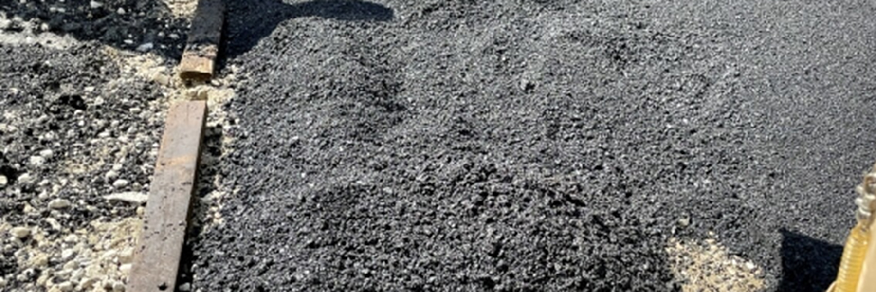 アスファルト運搬